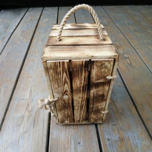 Wooden gift box with lid