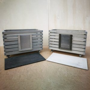 Wooden crate with adjustable floor
