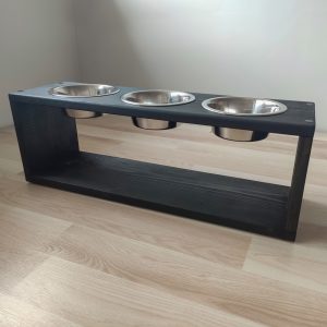 Pet feeding table stand